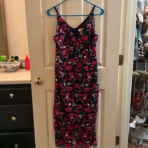 Dress the Population Embroidered Fitted Dress